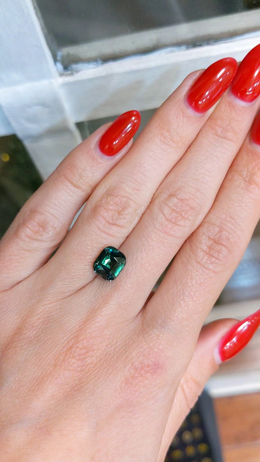 3.20 Ct. Bluish Green Sapphire from Ceylon (Sri Lanka) Size Video