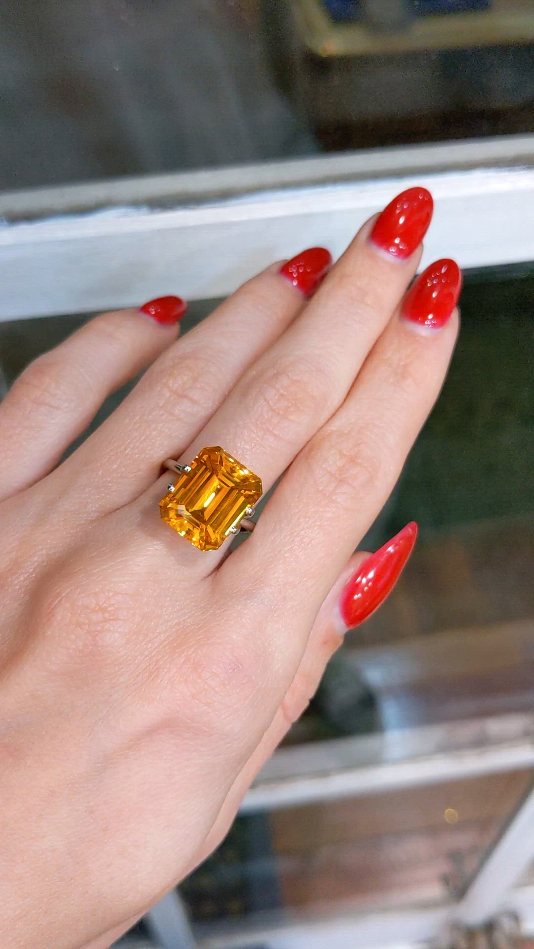12.30 Ct. Orange Sapphire from Ceylon (Sri Lanka) Size Video