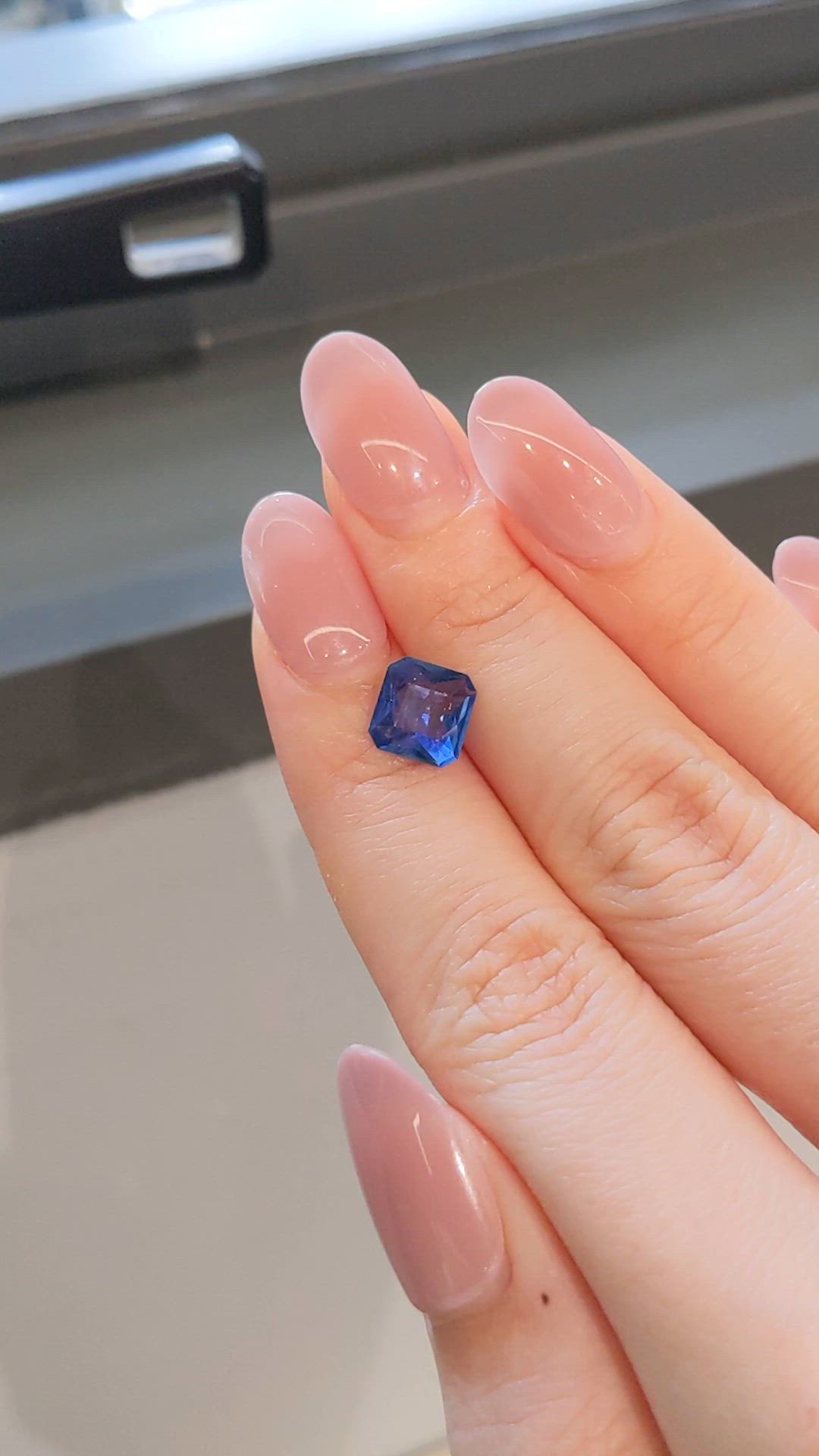2.17 Ct. Blue Sapphire from Ceylon (Sri Lanka) Size Video