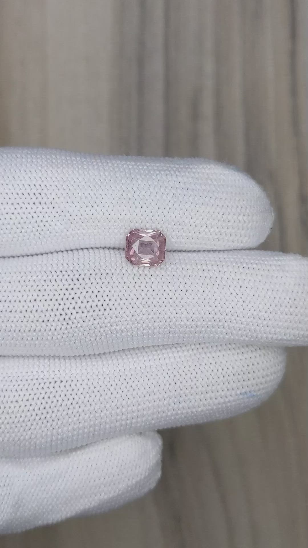 1.35 Ct. Pink Sapphire from Ceylon (Sri Lanka) Size Video