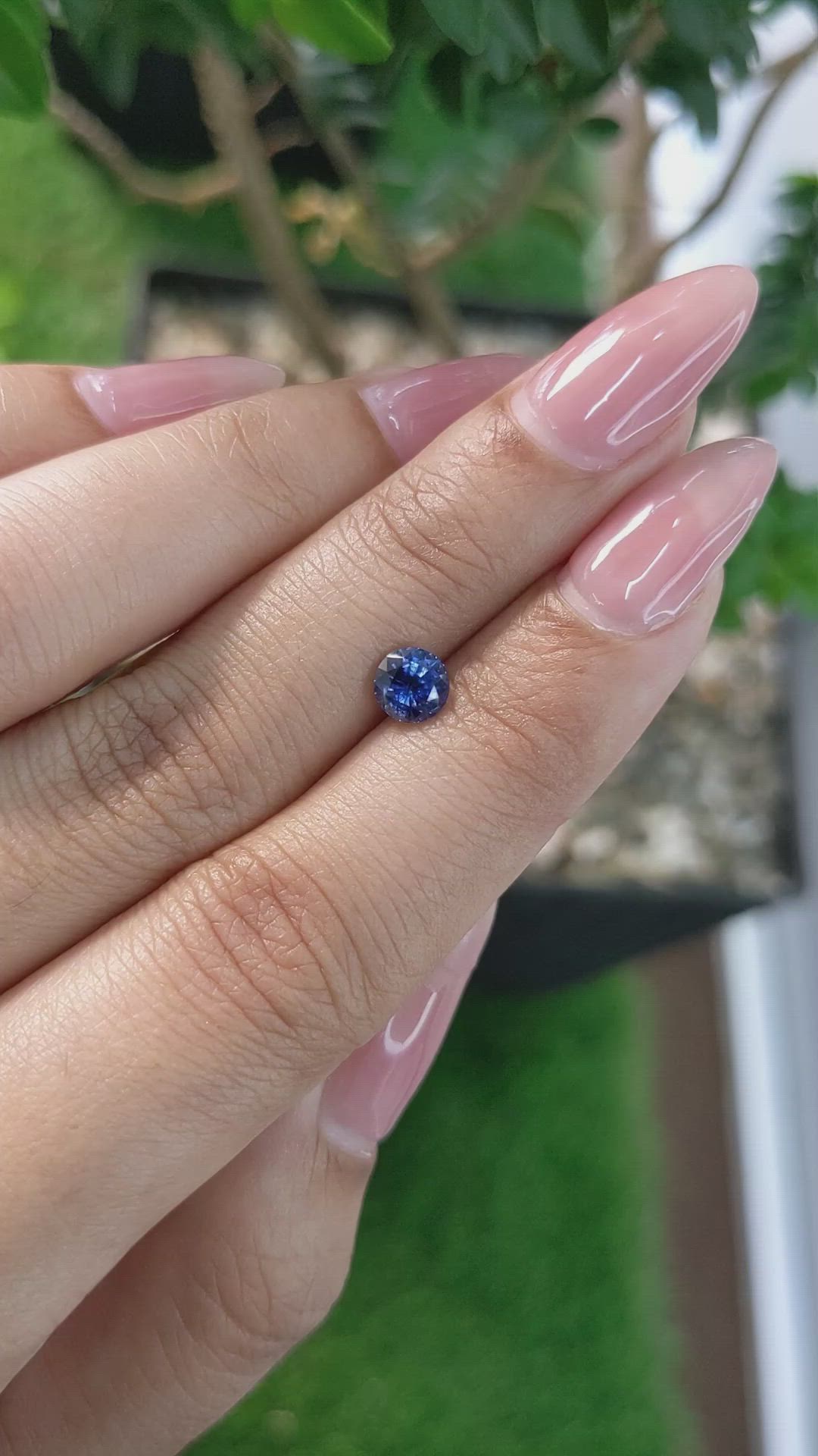 0.80 Ct. Blue Sapphire from Ceylon (Sri Lanka) Size Video