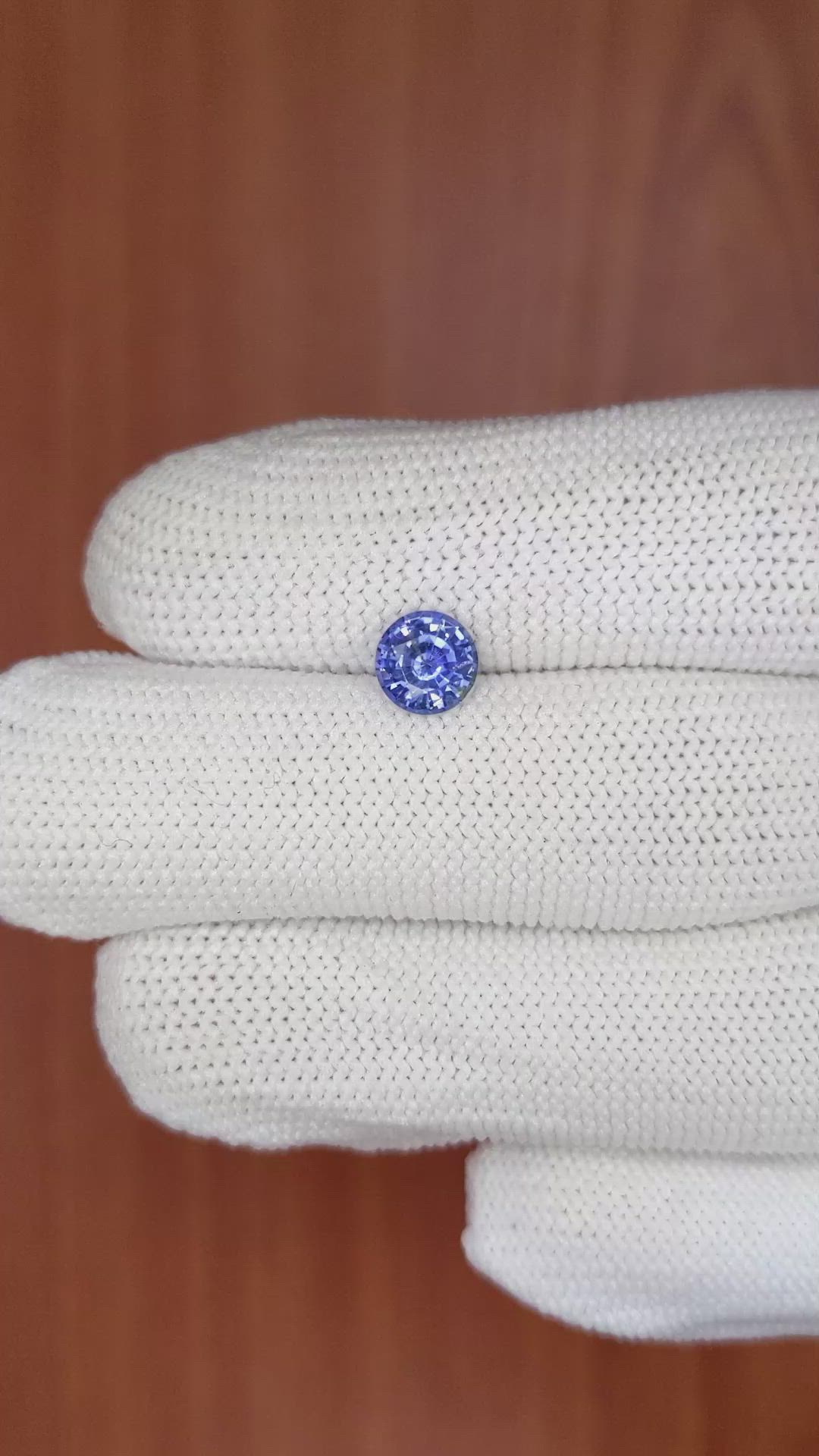 1.01 Ct. Blue Sapphire from Ceylon (Sri Lanka) Size Video