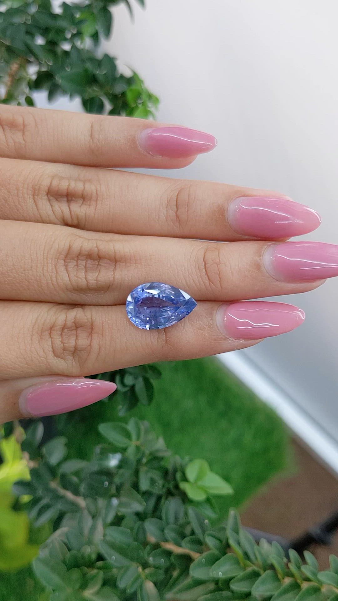 7.16 Ct. Blue Sapphire from Ceylon (Sri Lanka) Size Video