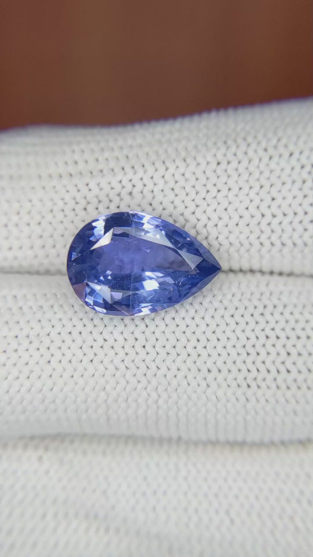7.16 Ct. Blue Sapphire from Ceylon (Sri Lanka) Size Video
