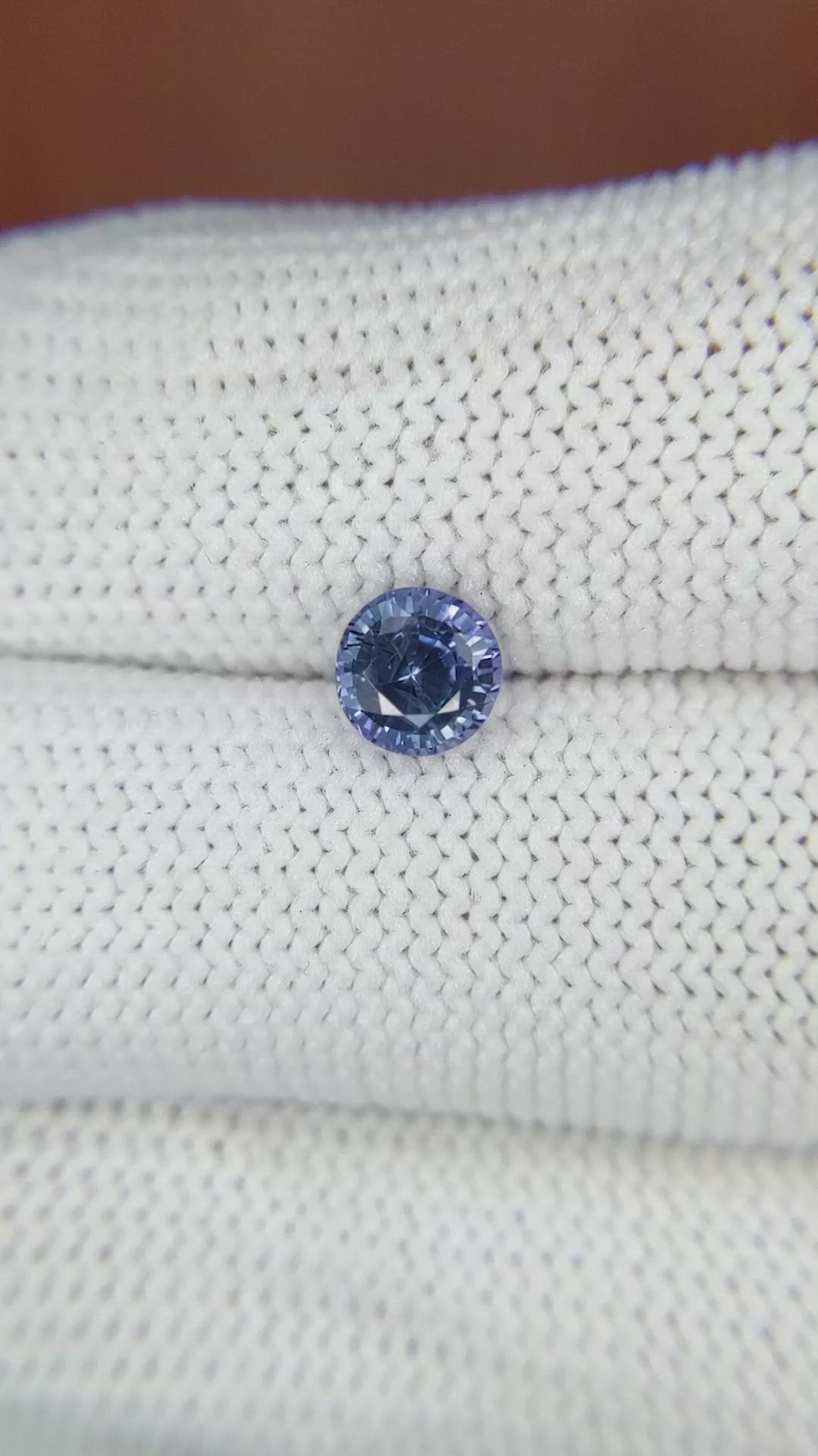 1.01 Ct. Blue Sapphire from Ceylon (Sri Lanka) Size Video