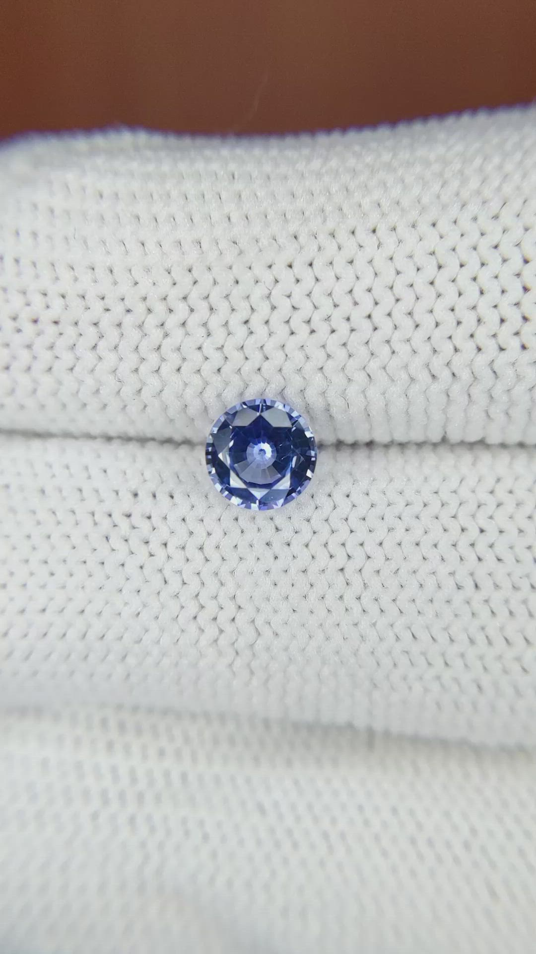 0.81 Ct. Blue Sapphire from Ceylon (Sri Lanka) Size Video
