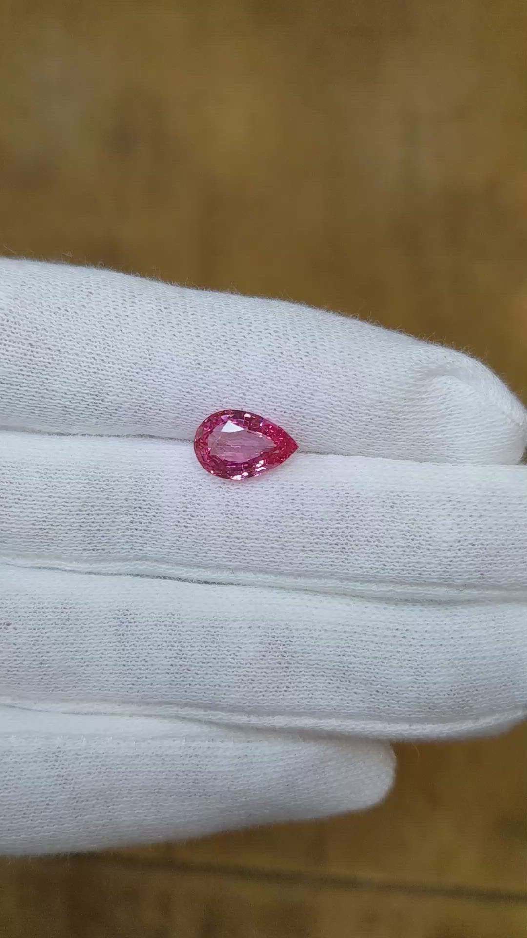 2.56 Ct. Pink Sapphire from Ceylon (Sri Lanka) Size Video