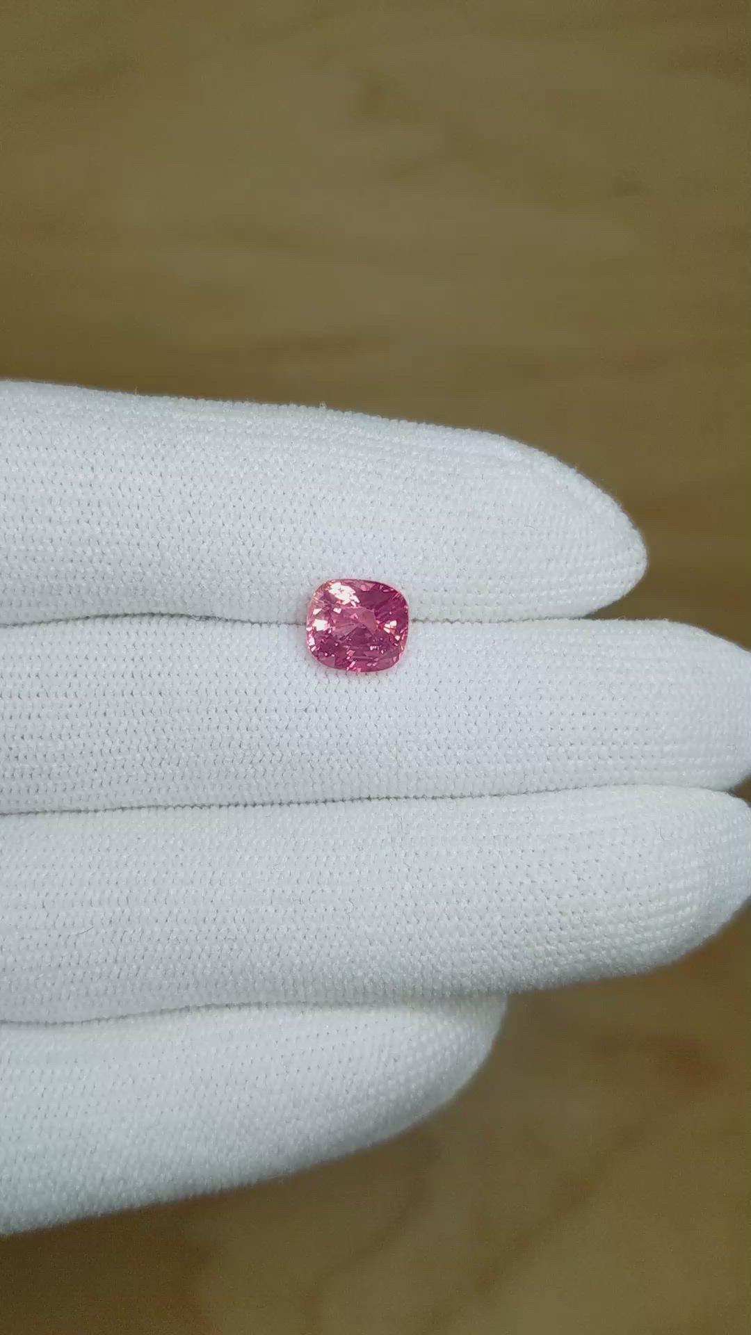 2.40 Ct. Padparadscha Sapphire from Ceylon (Sri Lanka) Size Video