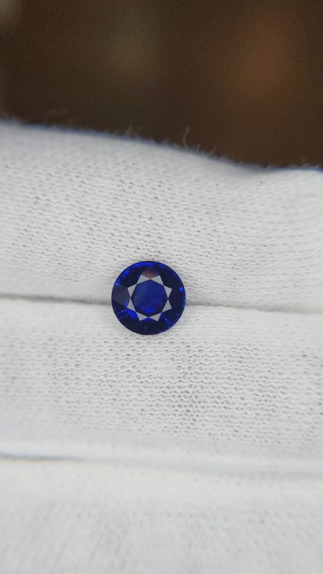 1.30 Ct. Blue Sapphire from Ceylon (Sri Lanka) Size Video