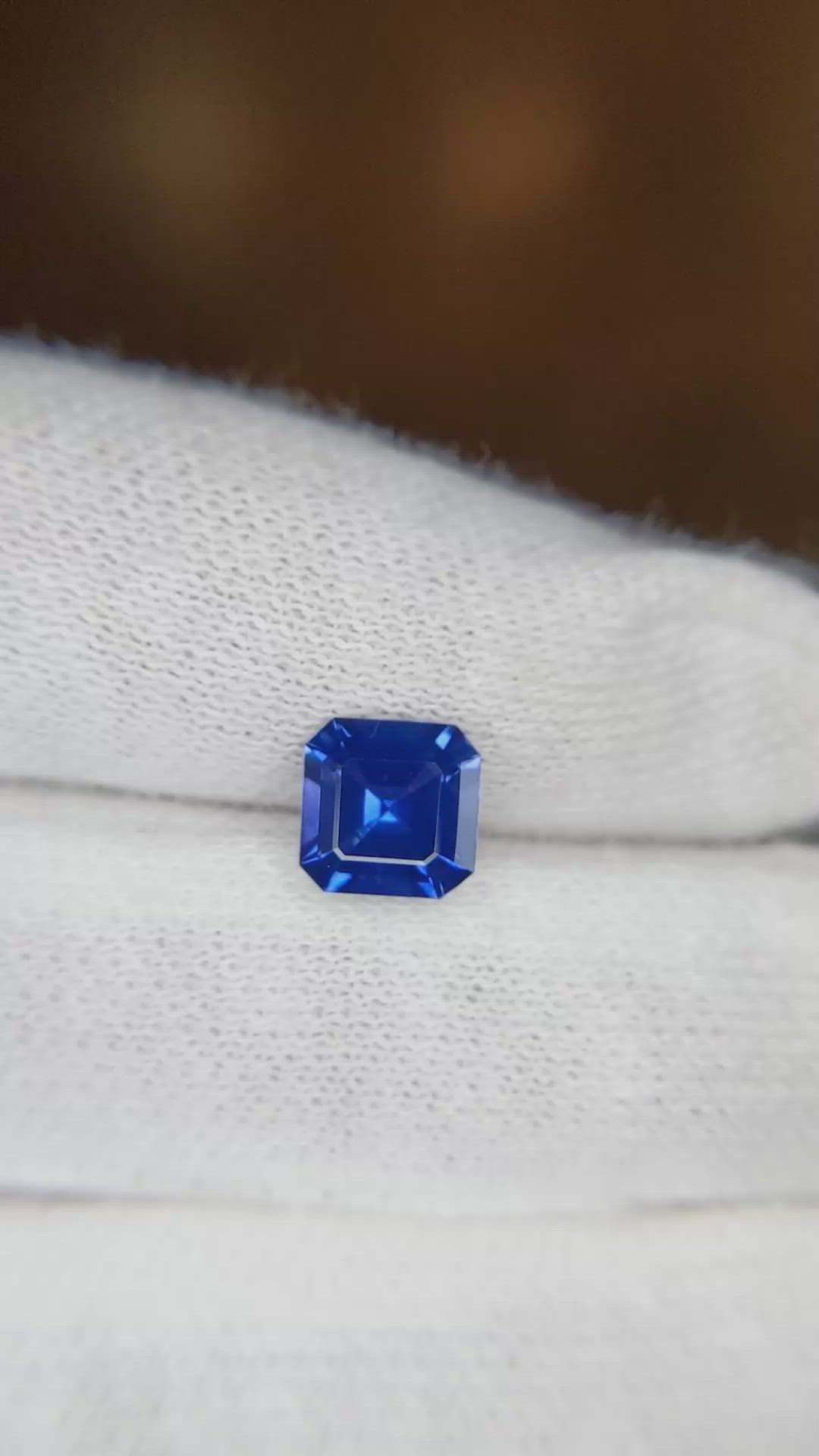 1.41 Ct. Blue Sapphire from Ceylon (Sri Lanka) Size Video