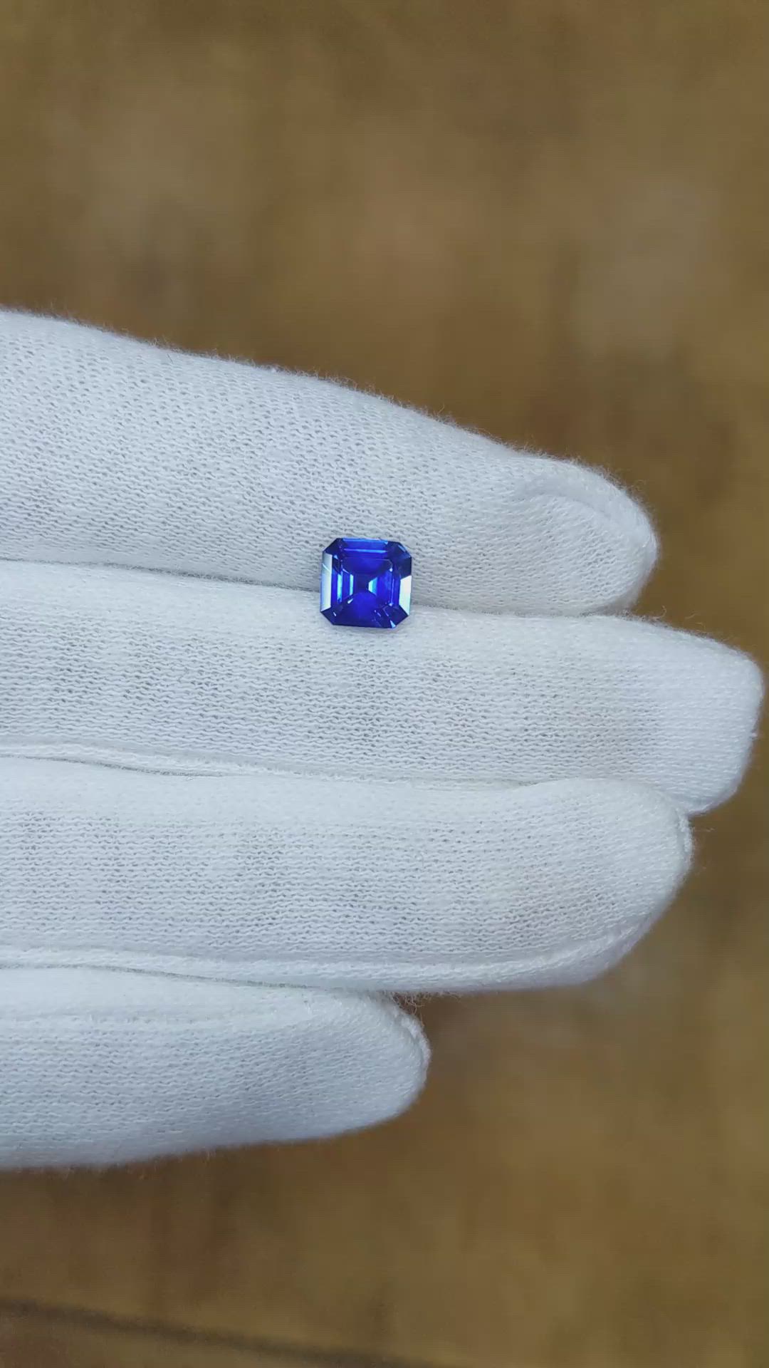 1.41 Ct. Blue Sapphire from Ceylon (Sri Lanka) Size Video