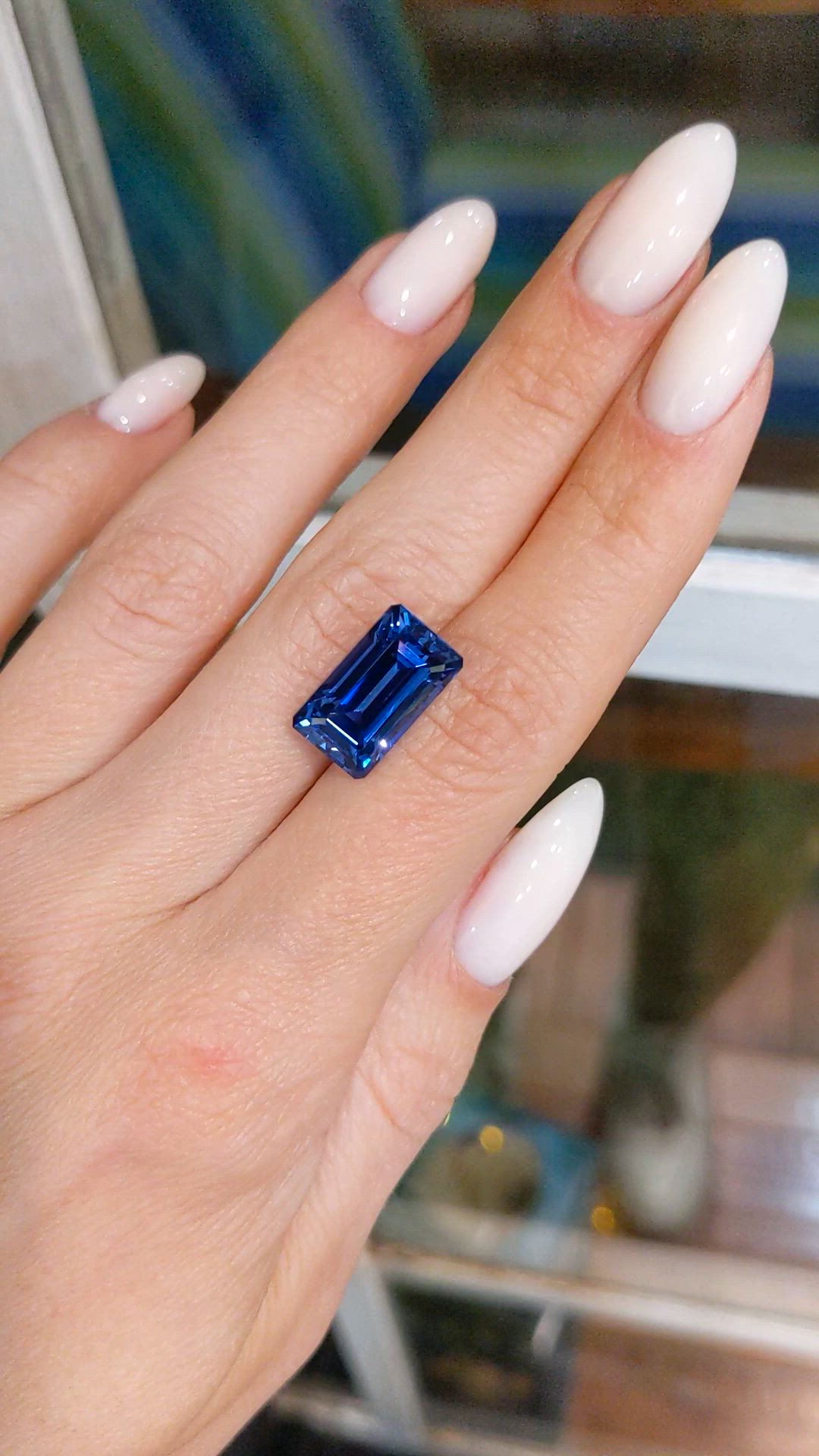 9.37 Ct. Blue Sapphire from Ceylon (Sri Lanka) Size Video