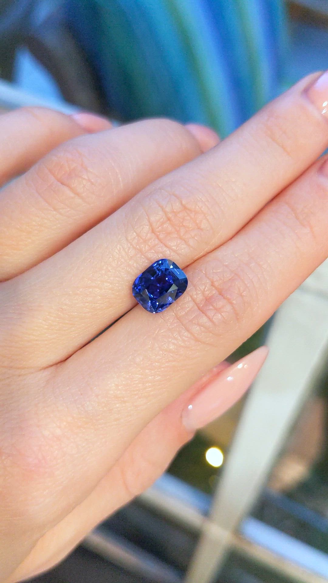 3.11 Ct. Blue Sapphire from Ceylon (Sri Lanka) Size Video