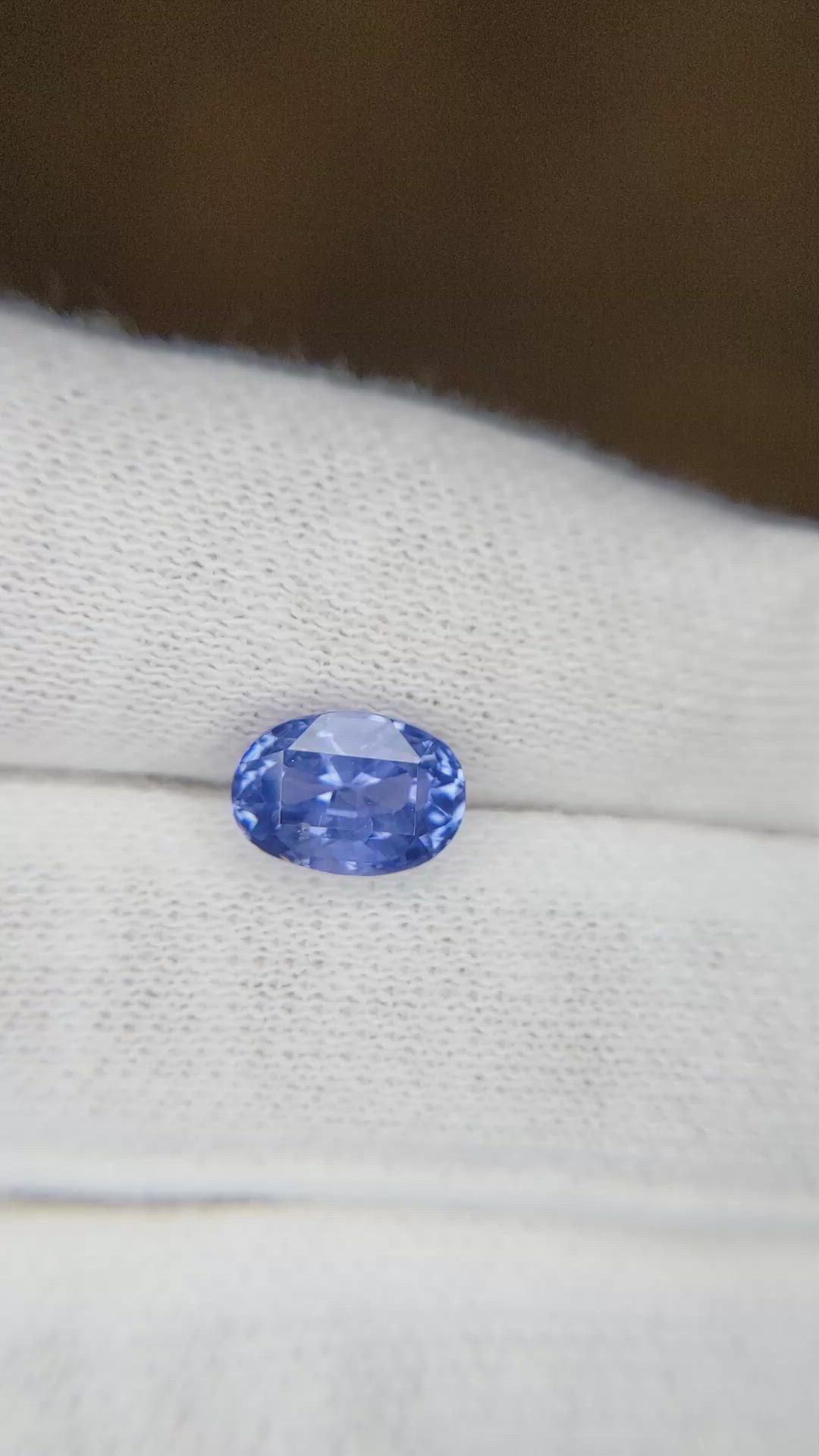 2.28 Ct. Blue Sapphire from Ceylon (Sri Lanka) Size Video