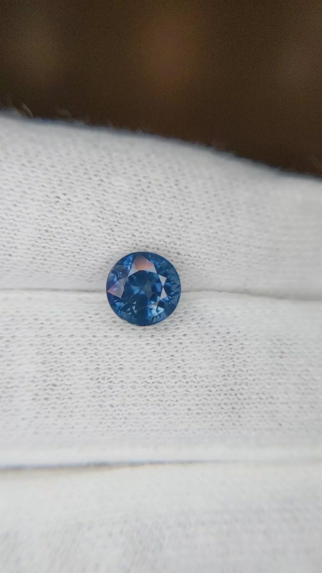 2.00 Ct. Blue Sapphire from Ceylon (Sri Lanka) Size Video