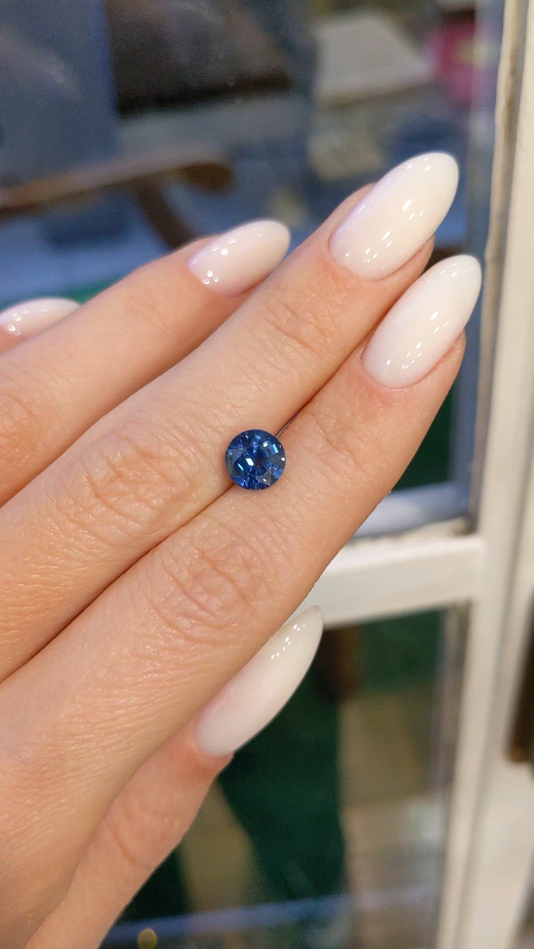 2.00 Ct. Blue Sapphire from Ceylon (Sri Lanka) Size Video