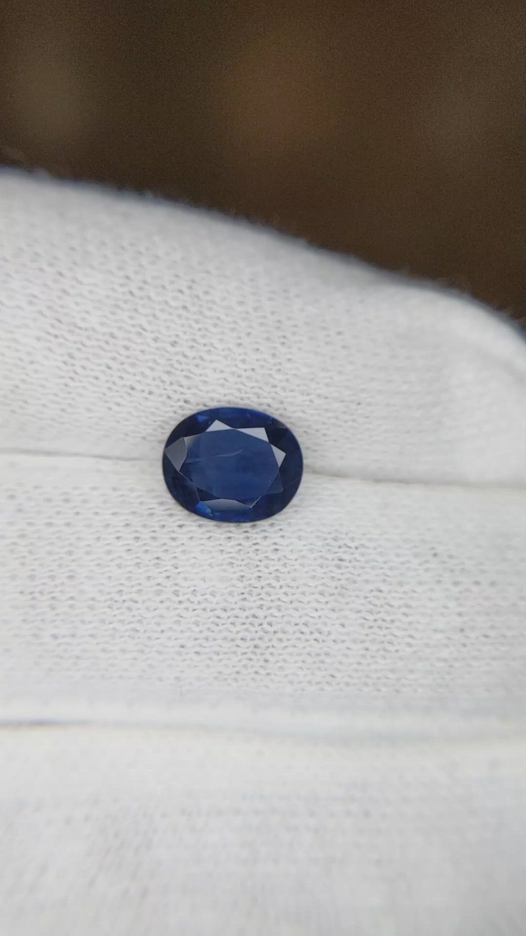 1.64 Ct. Blue Sapphire from Ceylon (Sri Lanka) Size Video