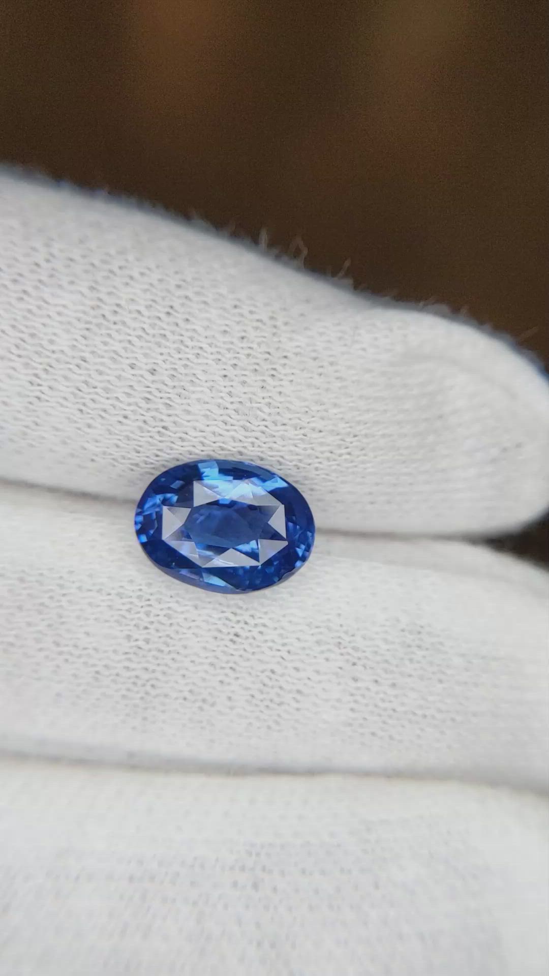 2.50 Ct. Blue Sapphire from Ceylon (Sri Lanka) Size Video