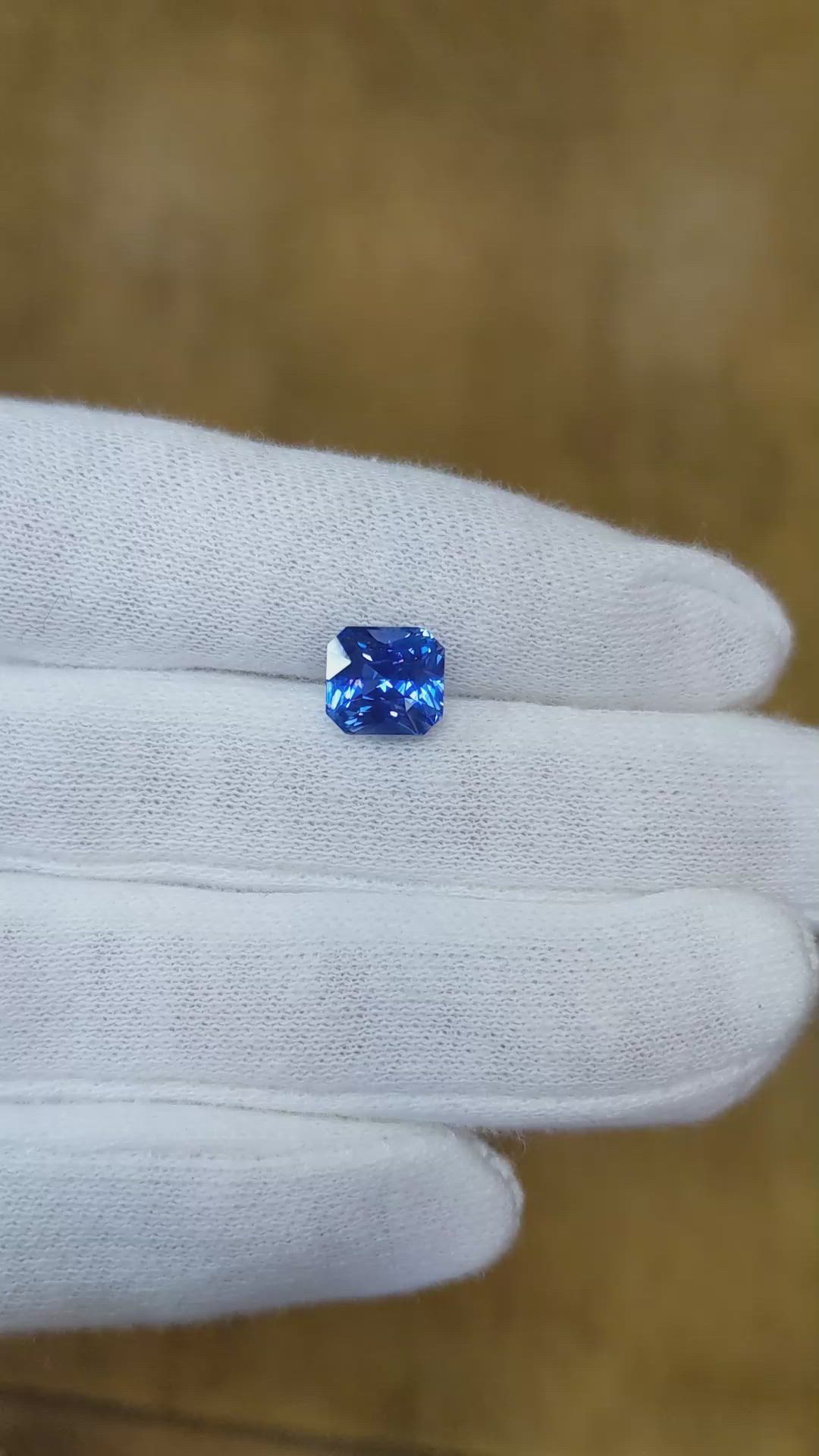 2.97 Ct. Blue Sapphire from Ceylon (Sri Lanka) Size Video