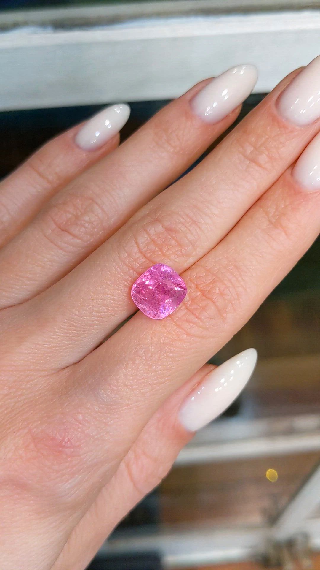 5.86 Ct. Pink Sapphire from Ceylon (Sri Lanka) Size Video