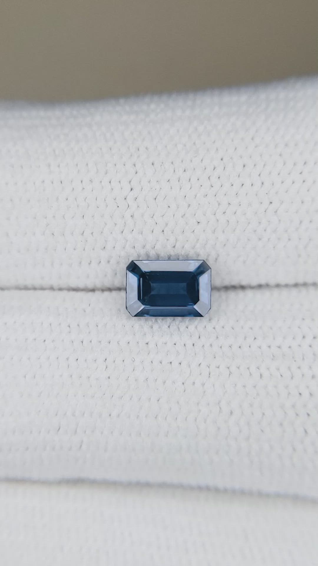 0.89 Ct. Blue Sapphire from Ceylon (Sri Lanka) Size Video