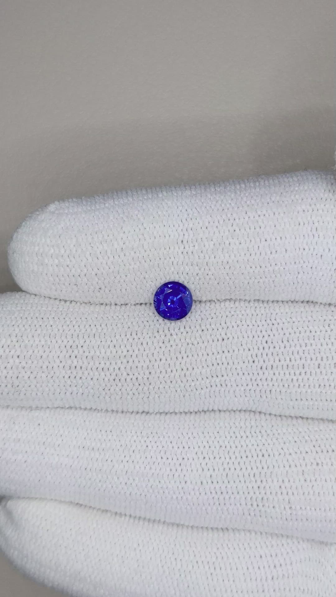 0.77 Ct. Blue Sapphire from Ceylon (Sri Lanka) Size Video