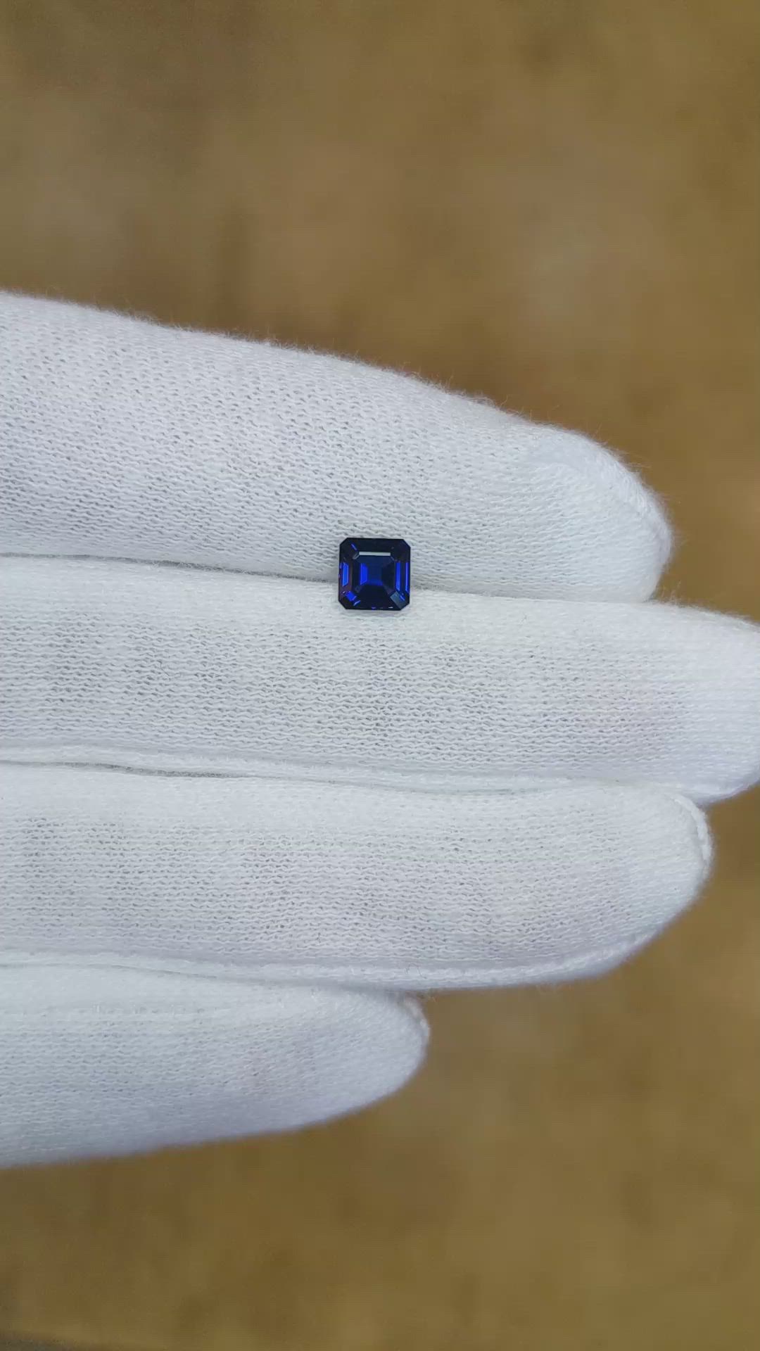 0.76 Ct. Blue Sapphire from Ceylon (Sri Lanka) Size Video