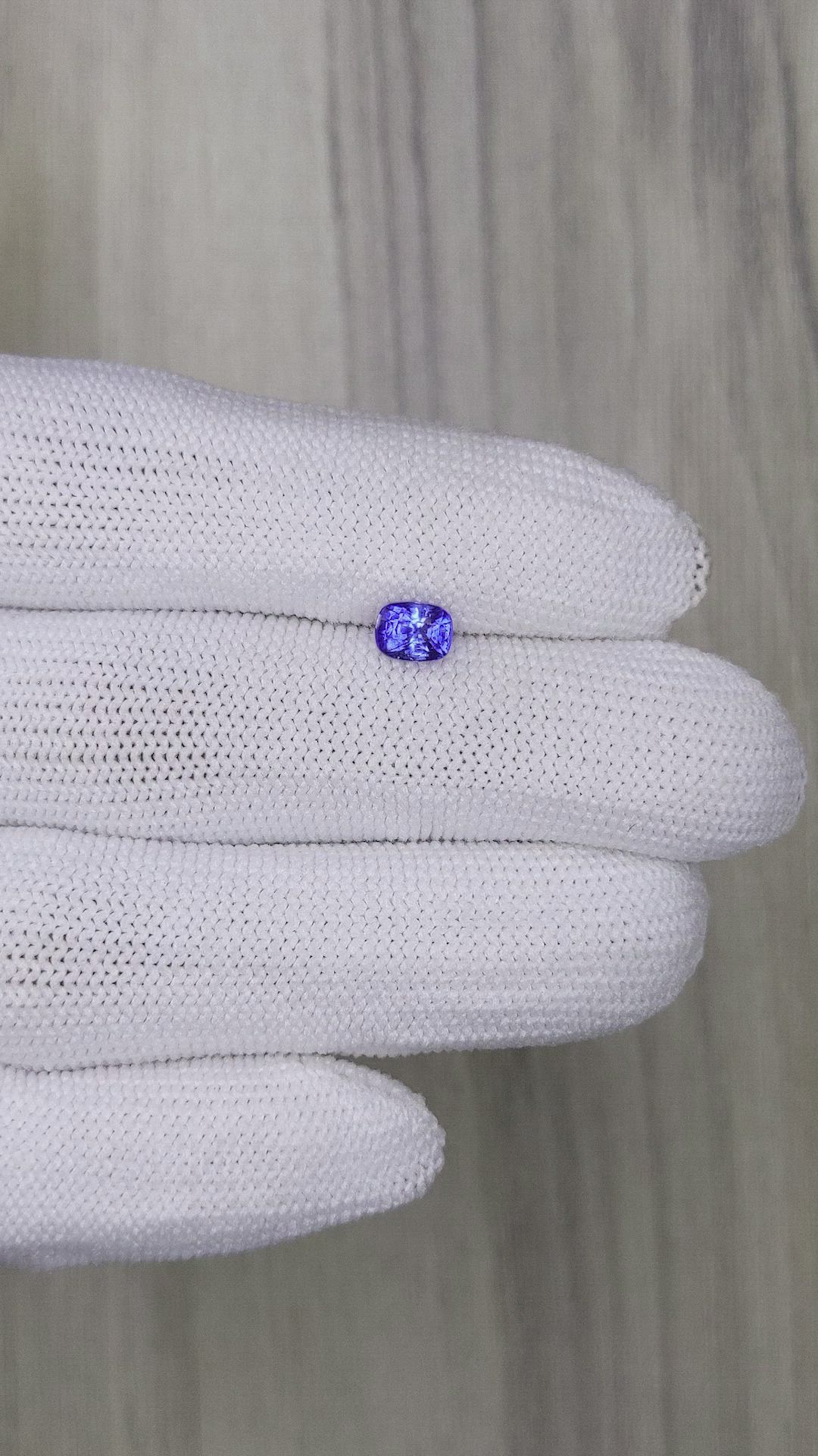 0.78 Ct. Blue Sapphire from Ceylon (Sri Lanka) Size Video