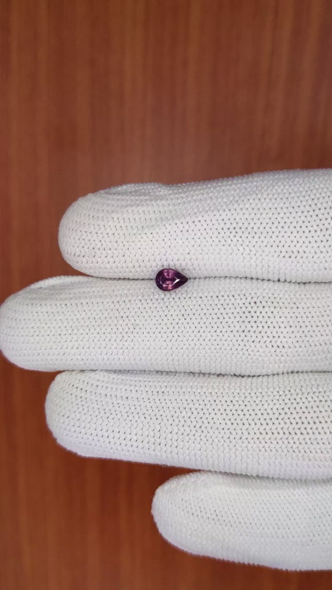 0.41 Ct. Pinkish Purple Sapphire from Ceylon (Sri Lanka) Size Video