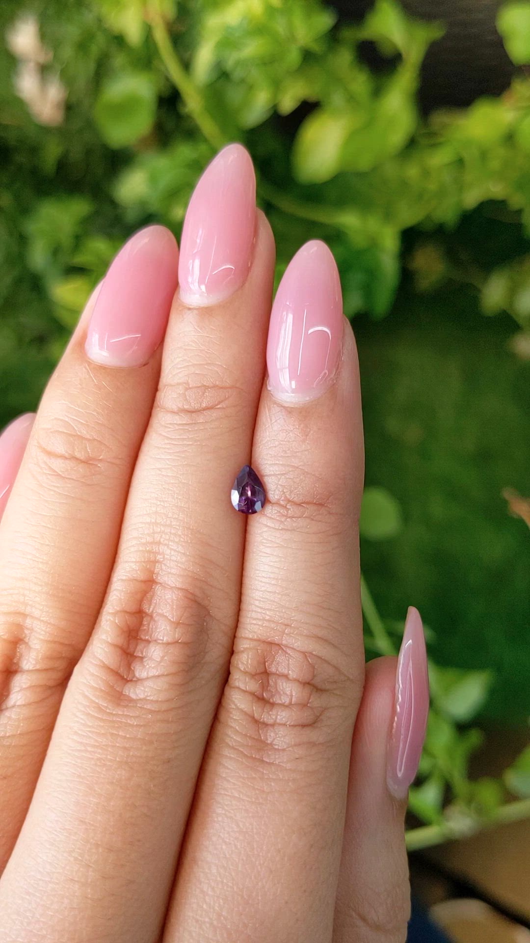0.41 Ct. Pinkish Purple Sapphire from Ceylon (Sri Lanka) Size Video