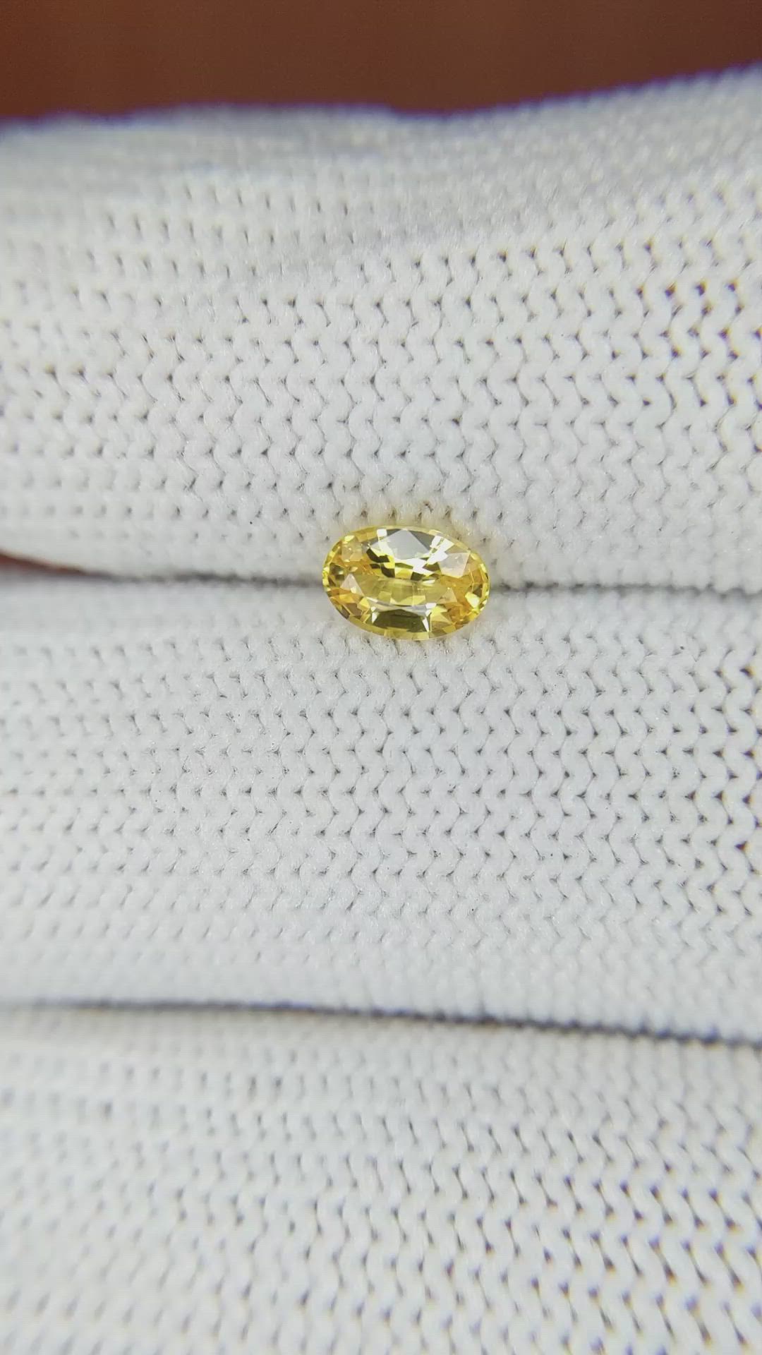 0.57 Ct. Yellow Sapphire from Ceylon (Sri Lanka) Size Video