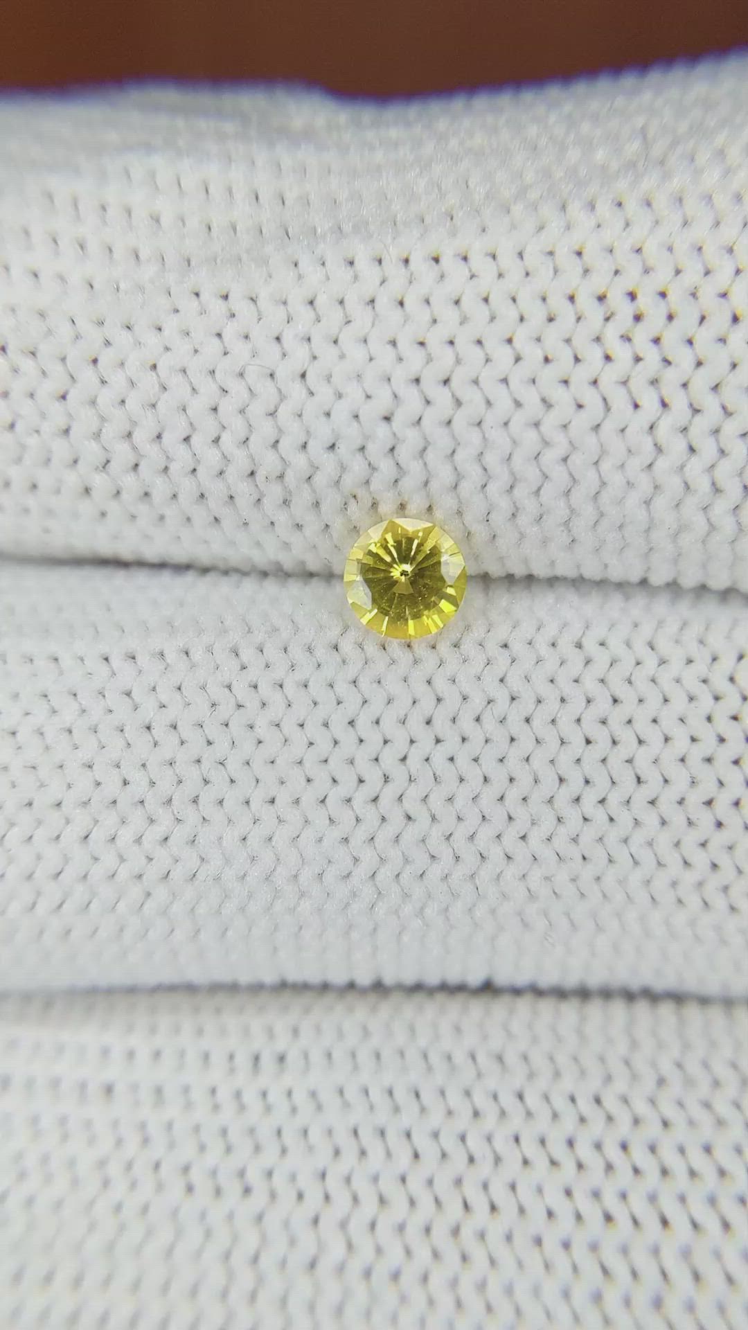 0.41 Ct. Yellow Sapphire from Ceylon (Sri Lanka) Size Video