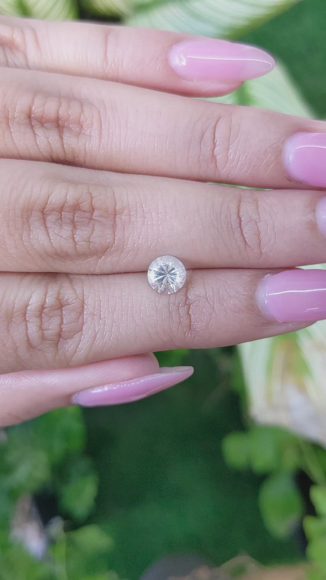 1.03 Ct. White Sapphire from Ceylon (Sri Lanka) Size Video