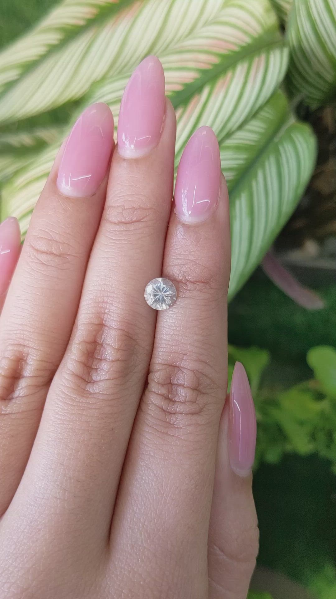 1.03 Ct. White Sapphire from Ceylon (Sri Lanka) Size Video