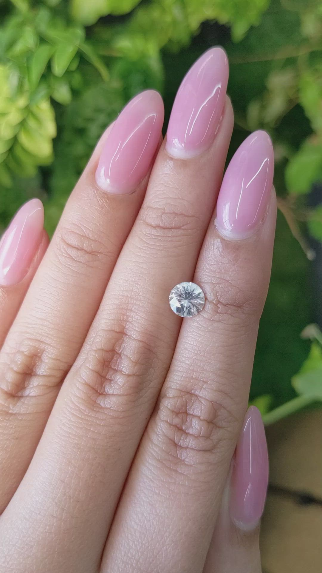 0.96 Ct. White Sapphire from Ceylon (Sri Lanka) Size Video