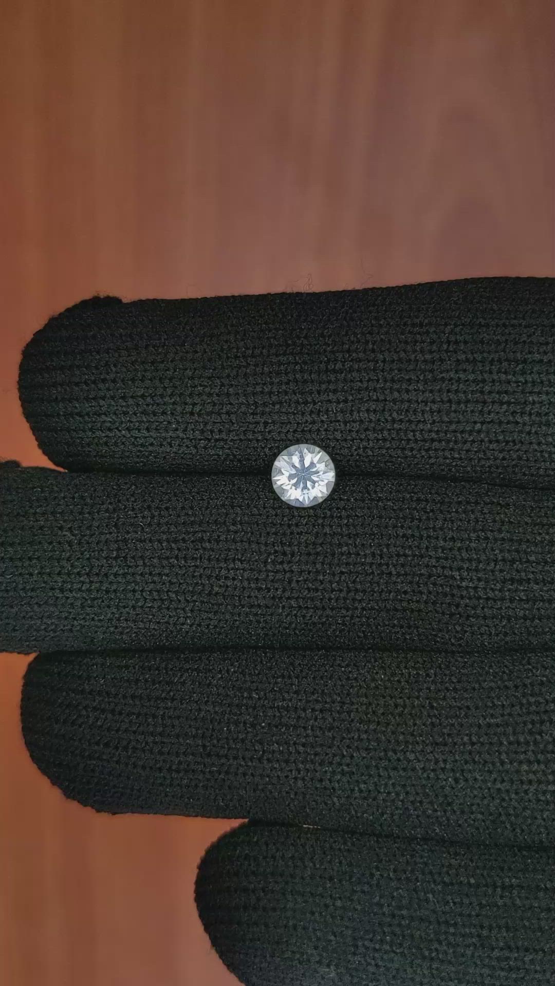 0.75 Ct. White Sapphire from Ceylon (Sri Lanka) Size Video