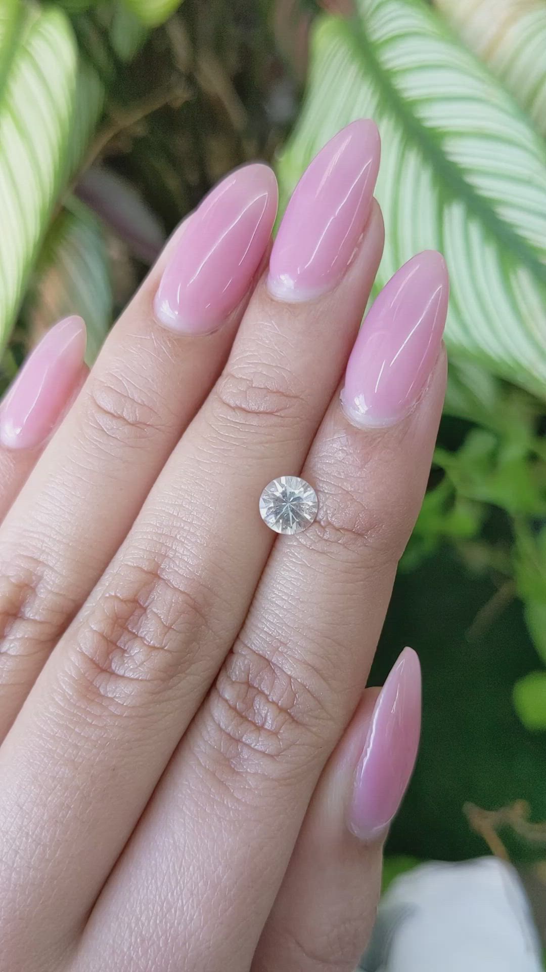 0.96 Ct. White Sapphire from Ceylon (Sri Lanka) Size Video