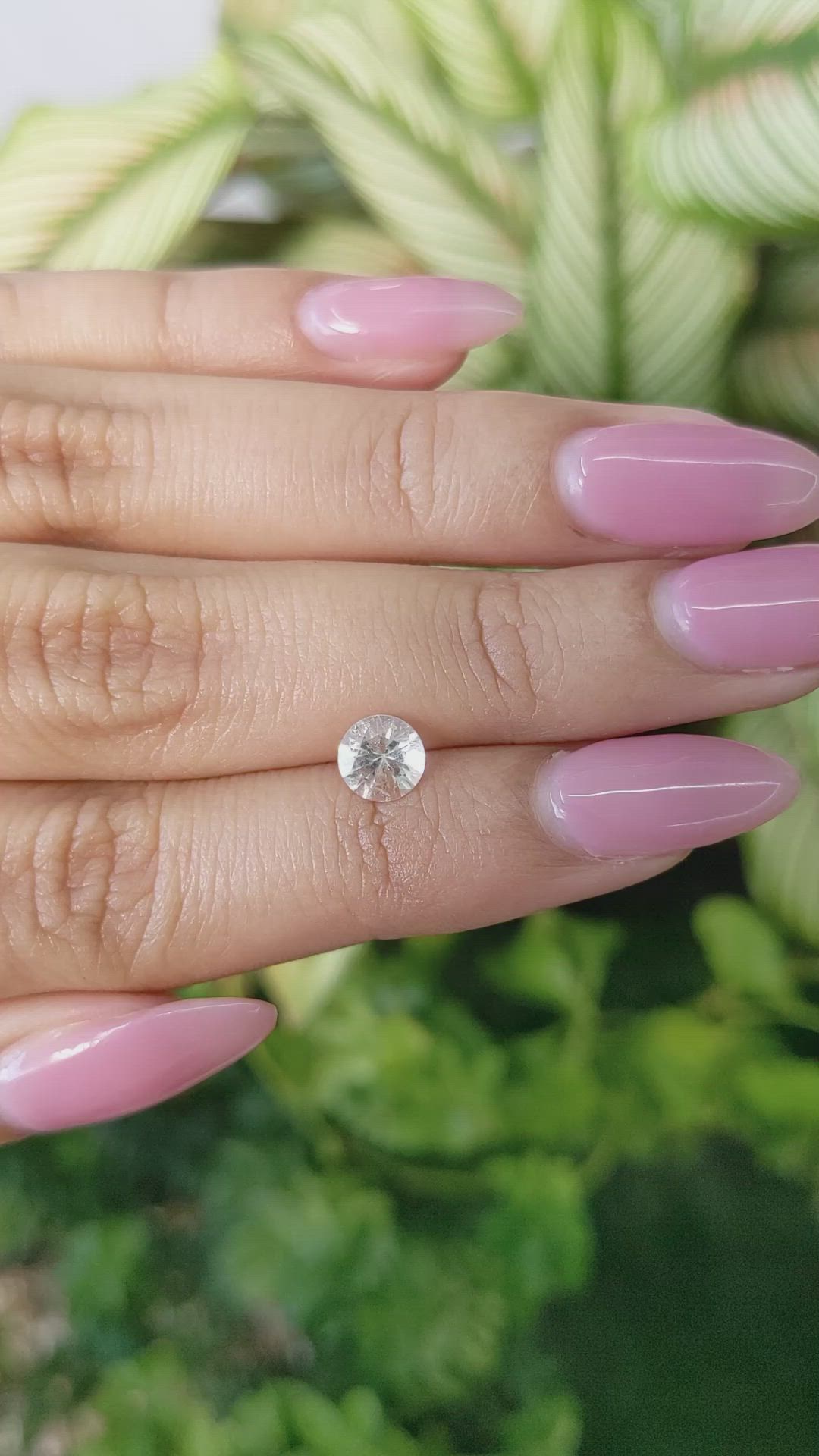 0.96 Ct. White Sapphire from Ceylon (Sri Lanka) Size Video