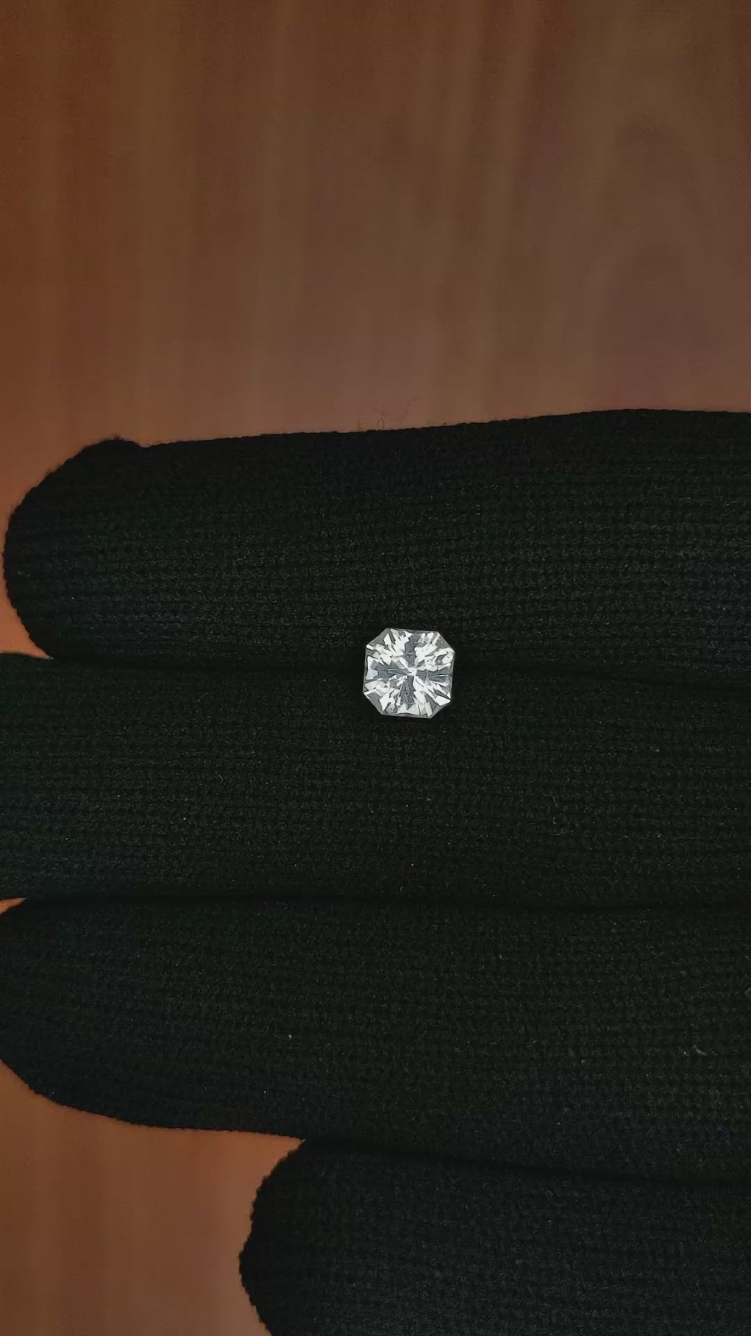 1.05 Ct. White Sapphire from Ceylon (Sri Lanka) Size Video