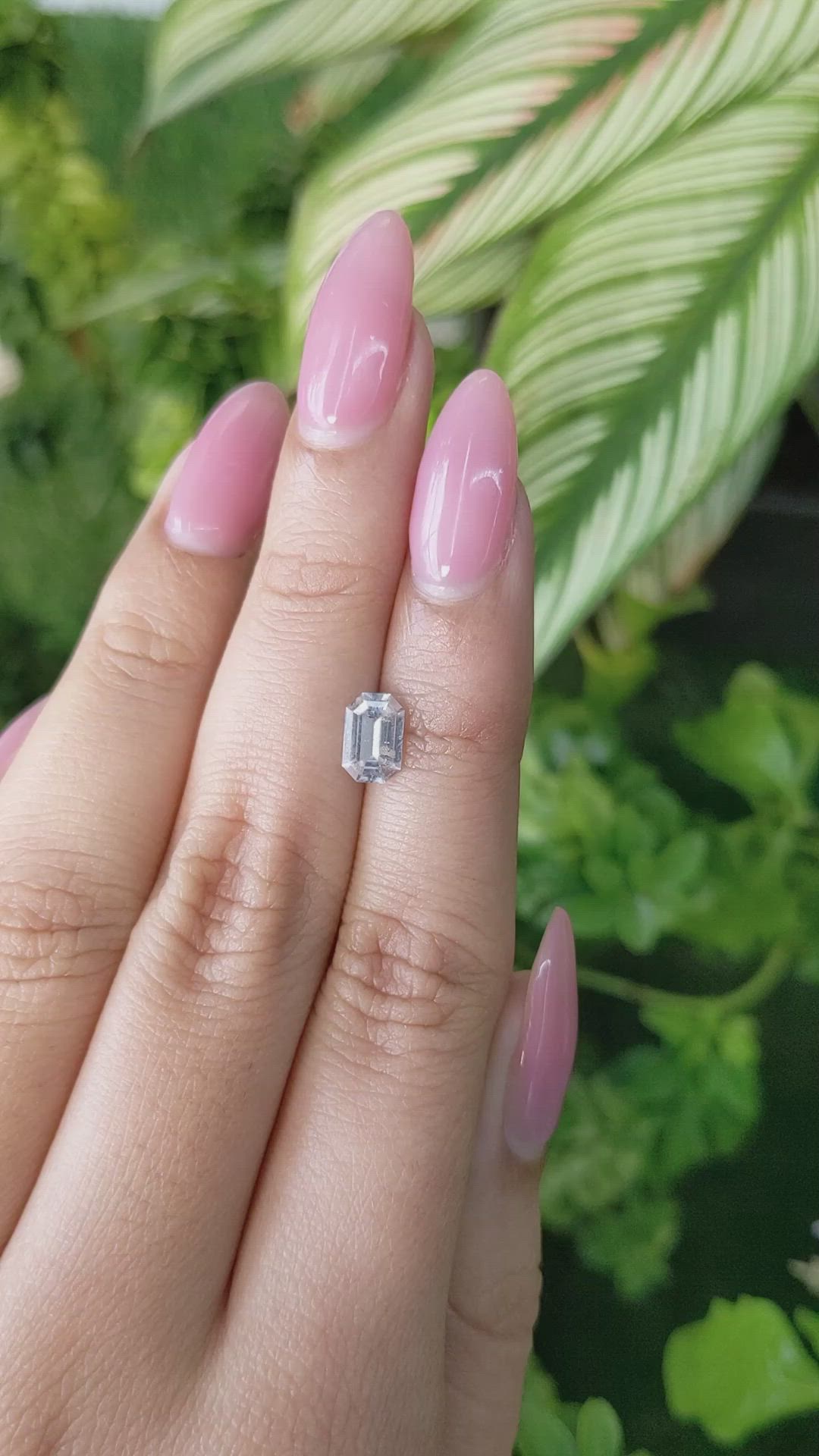0.96 Ct. White Sapphire from Ceylon (Sri Lanka) Size Video