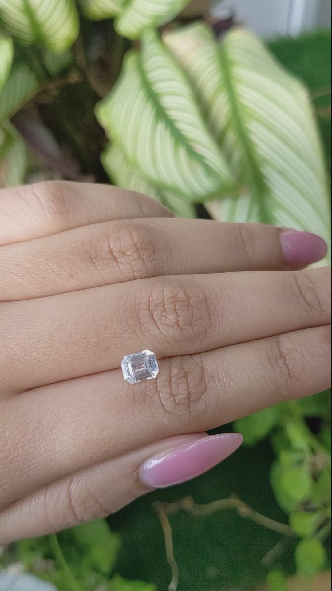 1.27 Ct. White Sapphire from Ceylon (Sri Lanka) Size Video