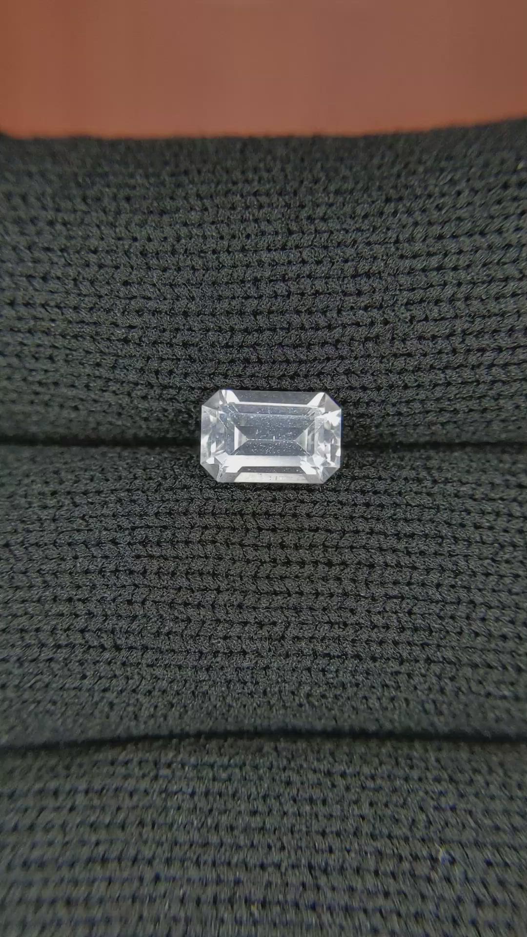 1.37 Ct. White Sapphire from Ceylon (Sri Lanka) Size Video