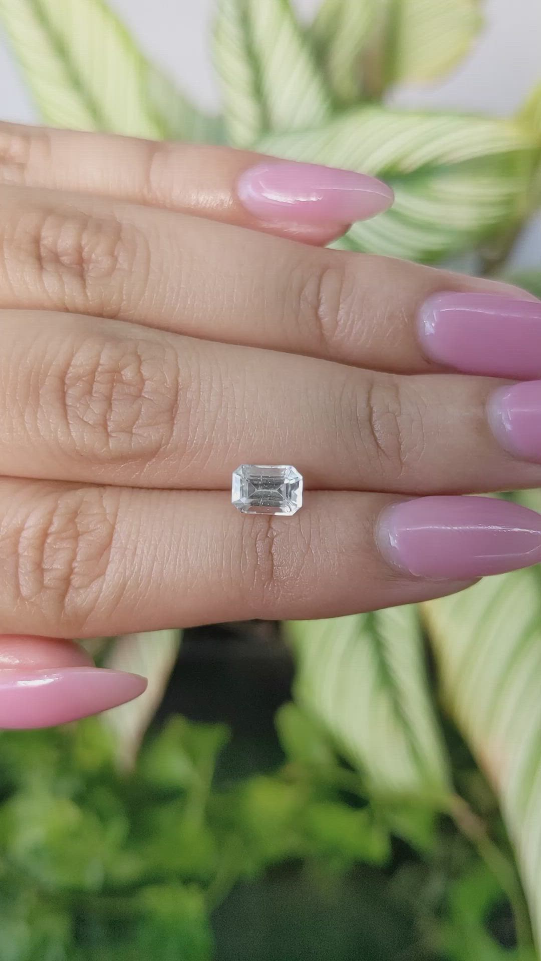 1.38 Ct. White Sapphire from Ceylon (Sri Lanka) Size Video