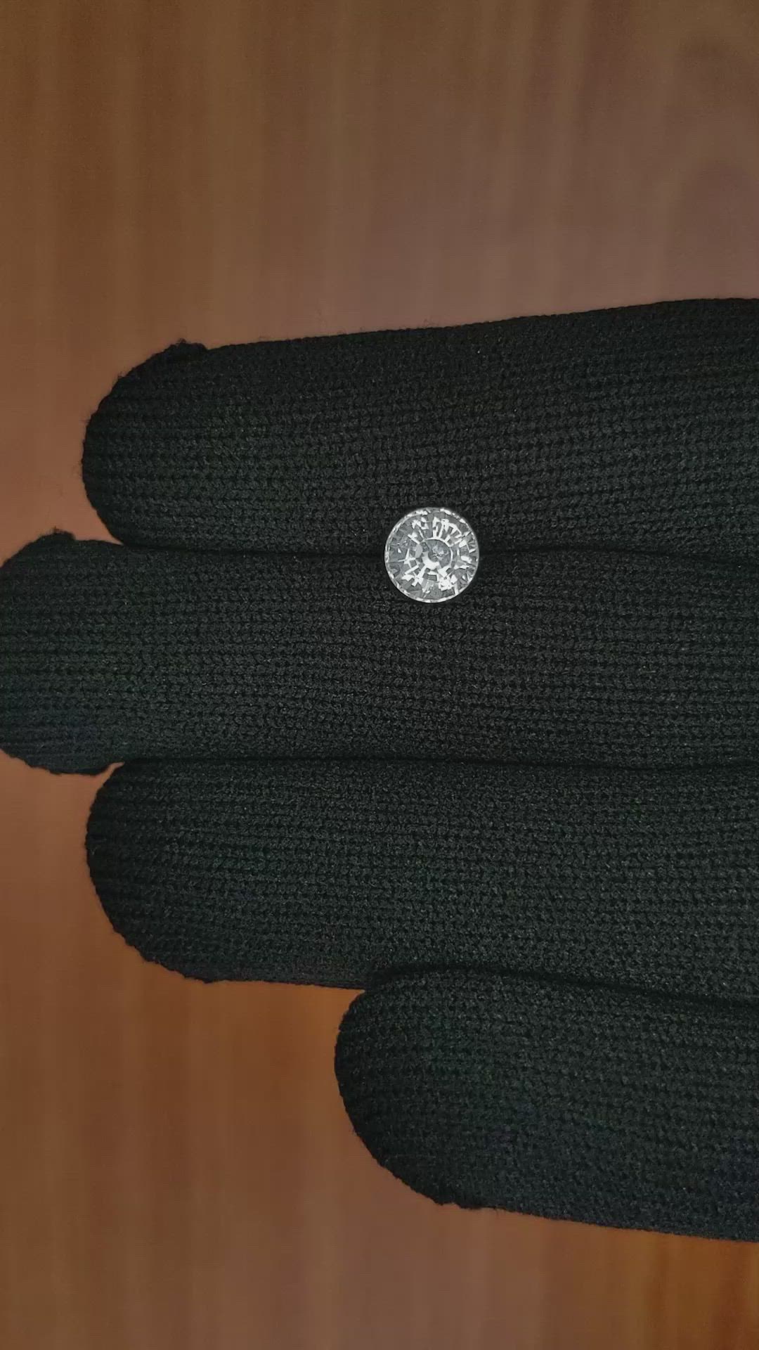 1.52 Ct. White Sapphire from Ceylon (Sri Lanka) Size Video
