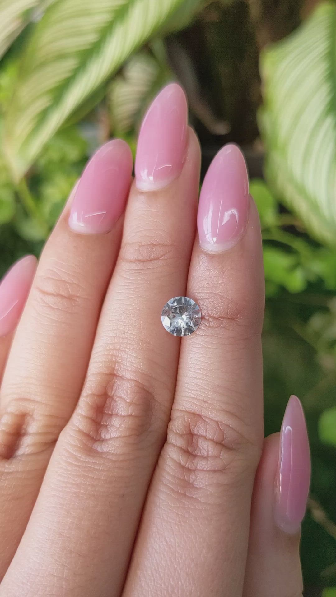 0.98 Ct. White Sapphire from Ceylon (Sri Lanka) Size Video