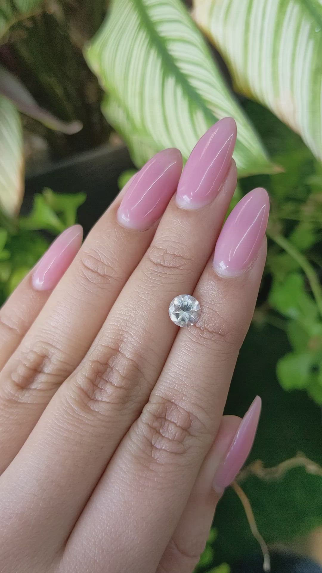 1.09 Ct. White Sapphire from Ceylon (Sri Lanka) Size Video