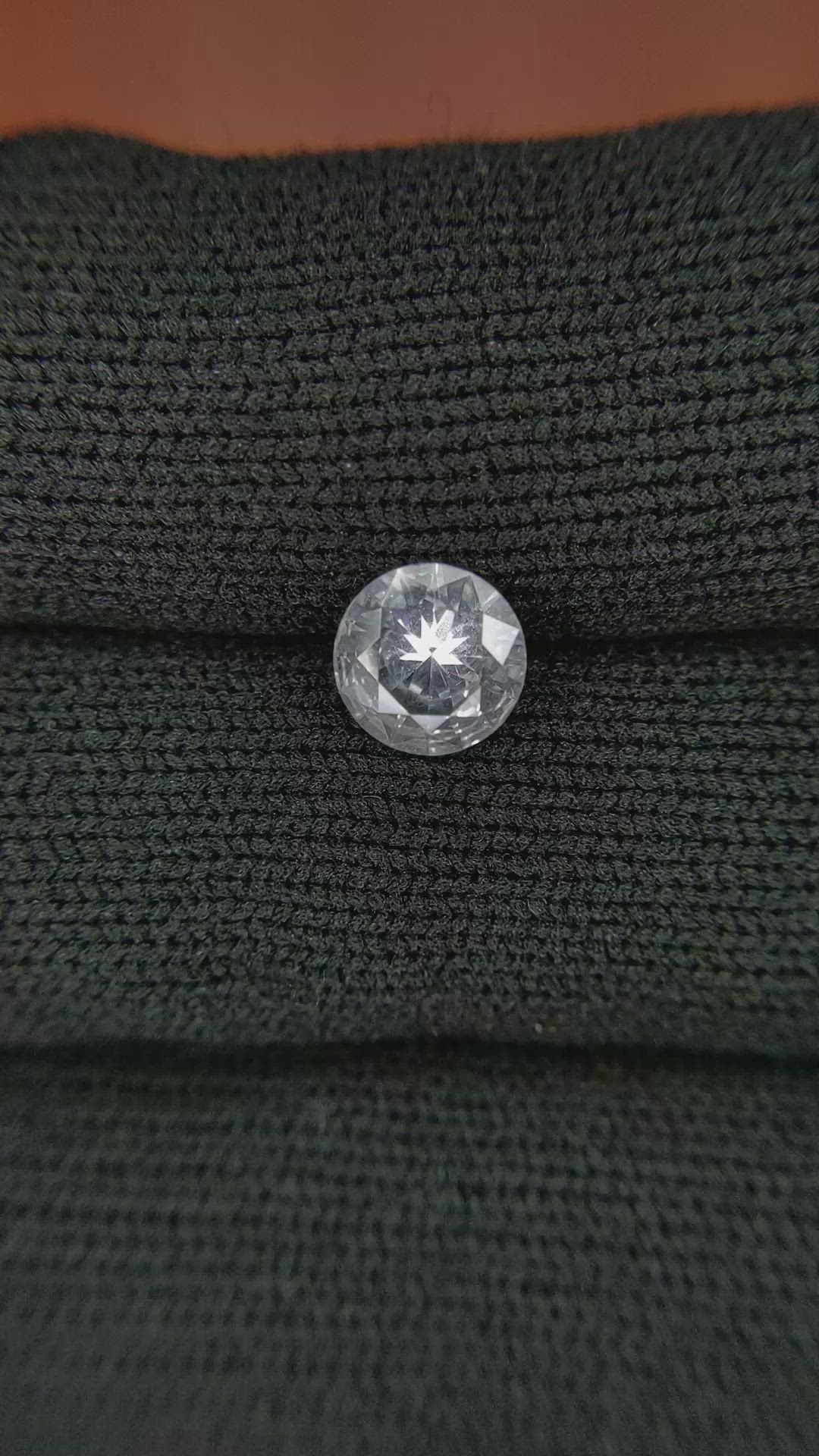 1.01 Ct. White Sapphire from Ceylon (Sri Lanka) Size Video
