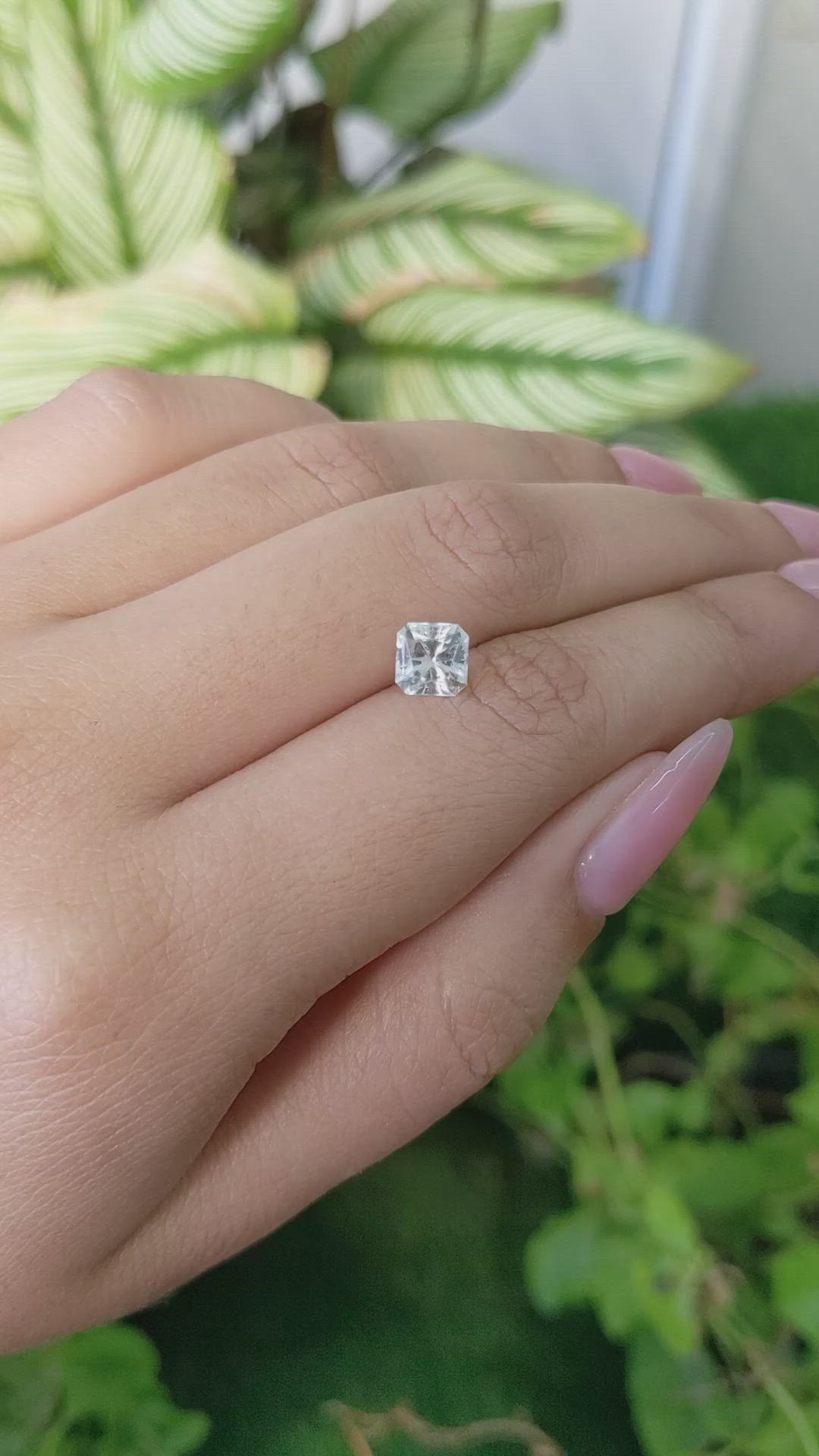 1.38 Ct. White Sapphire from Ceylon (Sri Lanka) Size Video