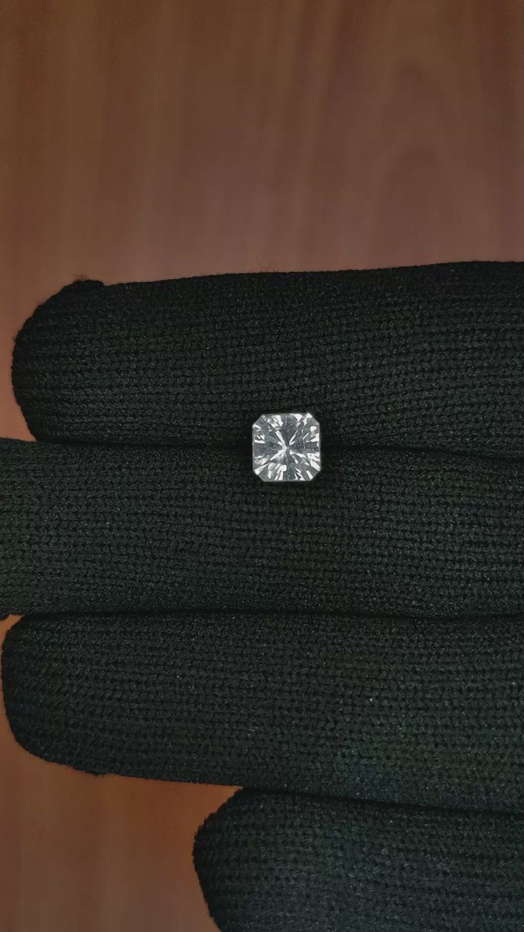 1.53 Ct. White Sapphire from Ceylon (Sri Lanka) Size Video