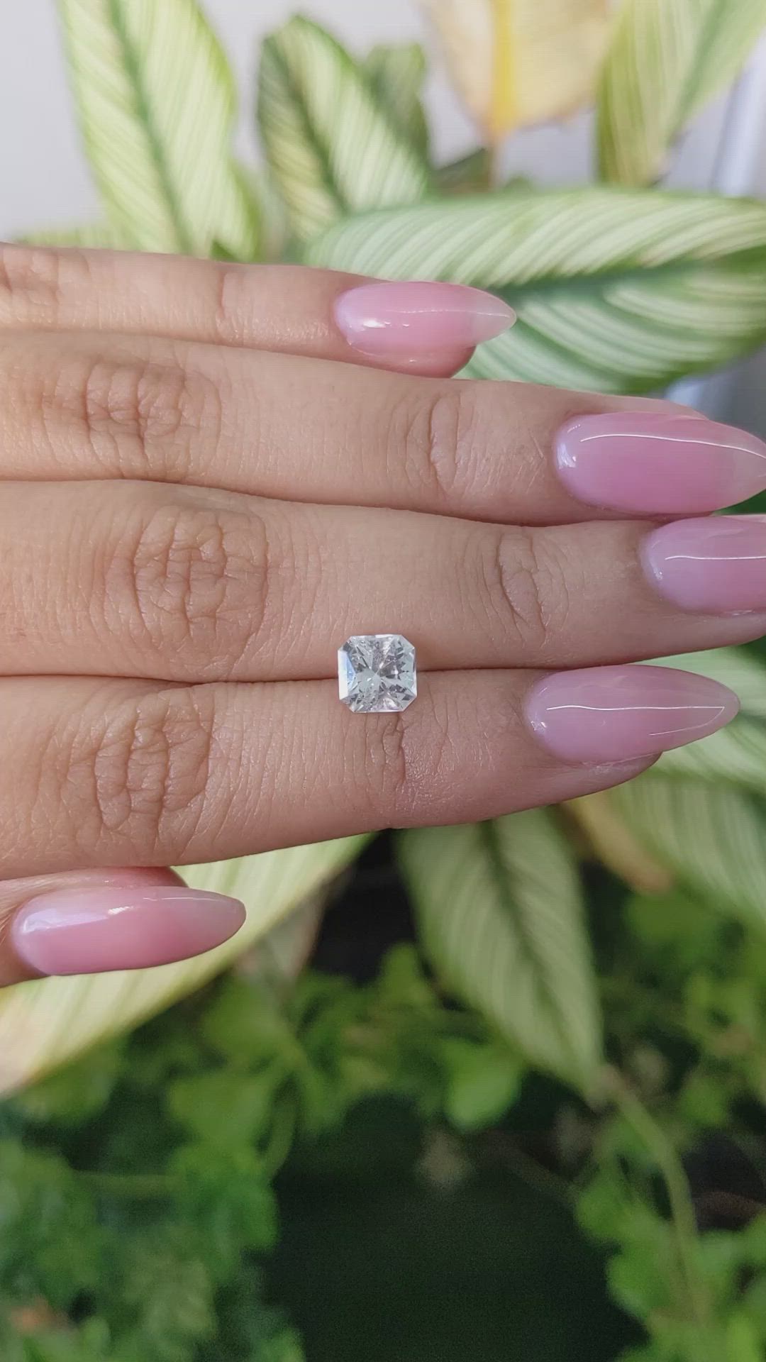 1.53 Ct. White Sapphire from Ceylon (Sri Lanka) Size Video